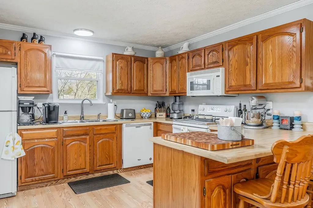 524 Luckey Lane Sparta TN 38583