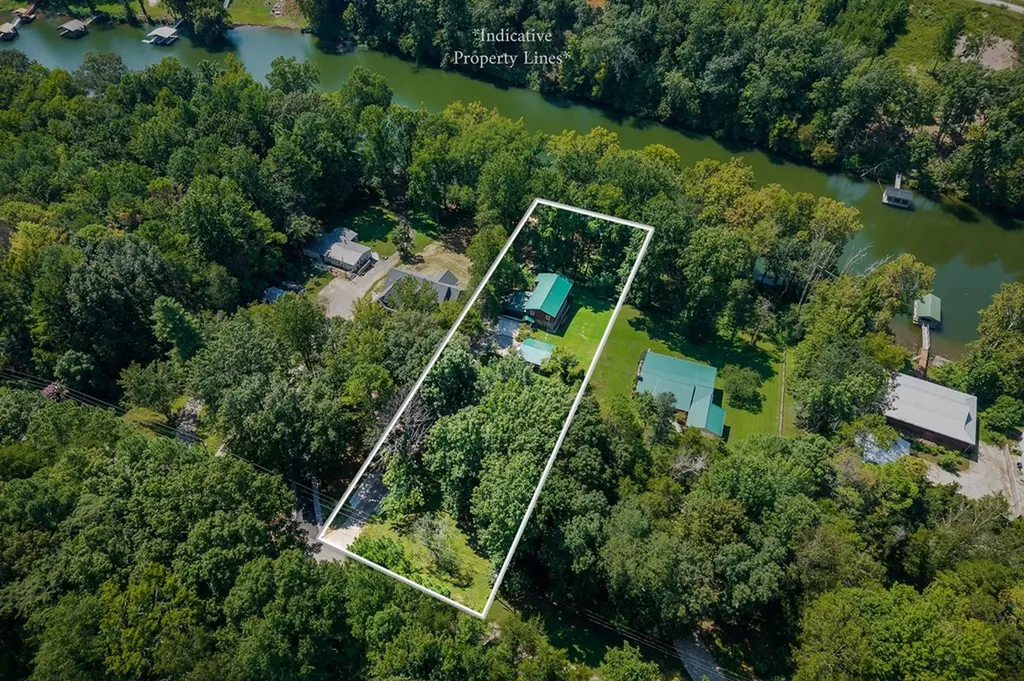 524 Luckey Lane Sparta TN 38583