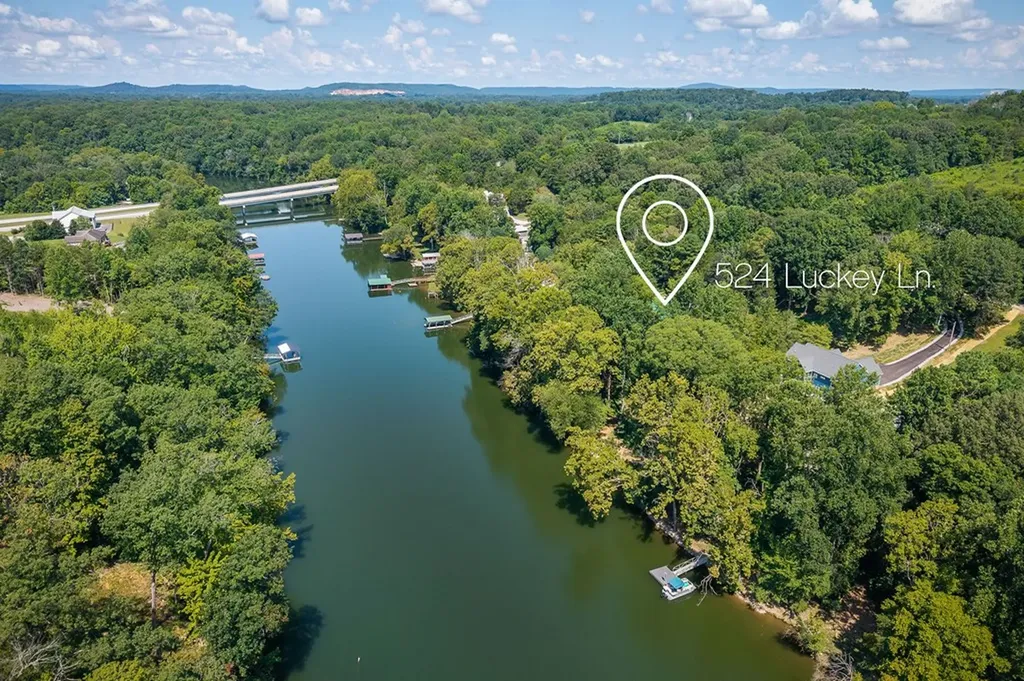 524 Luckey Lane Sparta TN 38583