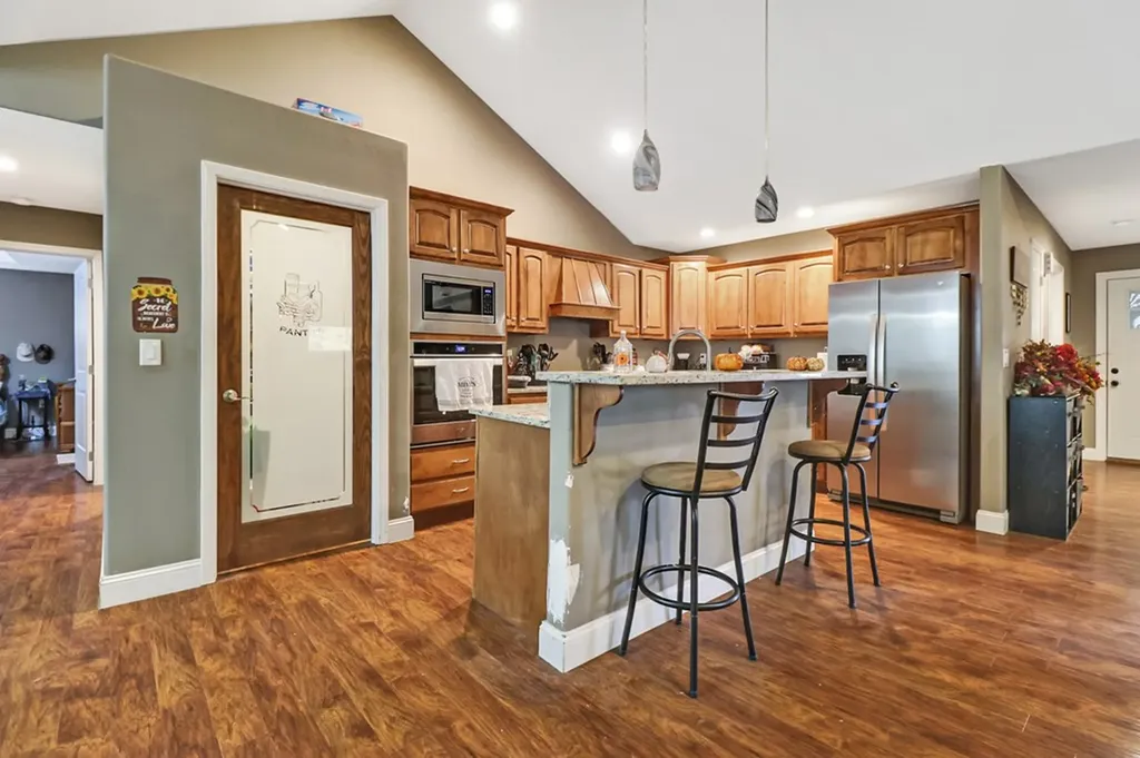 803 Spruce Loop Crossville TN 38555