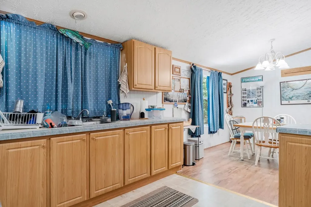 43 Moss Bend Lane Lancaster TN 38569