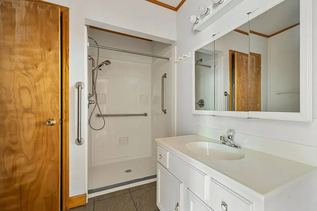 2300 Sun Valley Circle Cookeville TN 38501