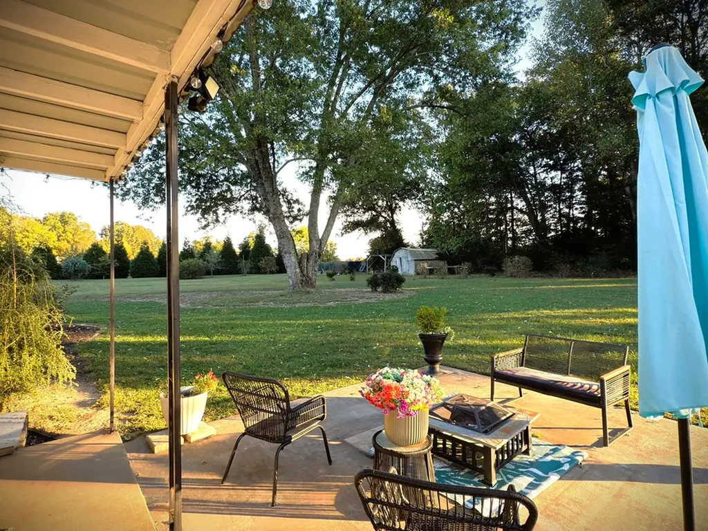 165 Walnut Circle Livingston TN 38570