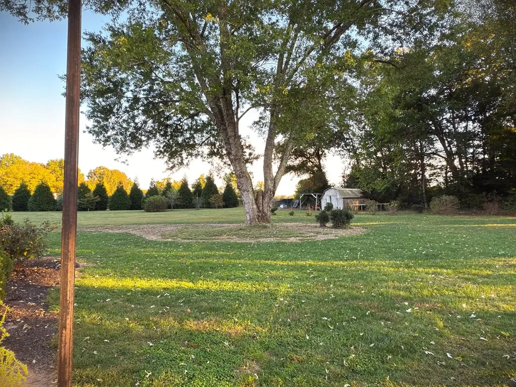 165 Walnut Circle Livingston TN 38570