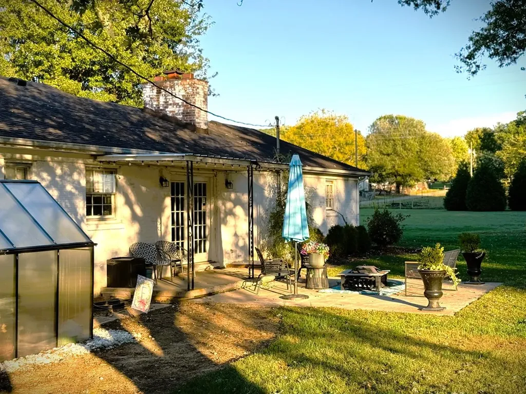 165 Walnut Circle Livingston TN 38570