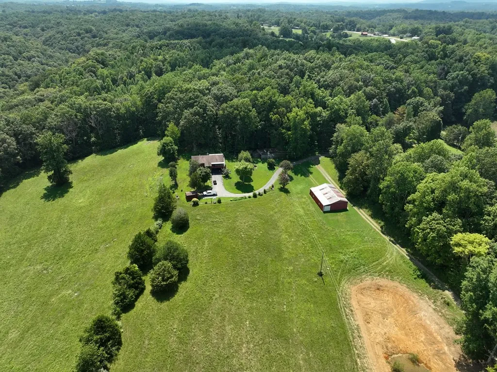 99 Means Lane Byrdstown TN 38549