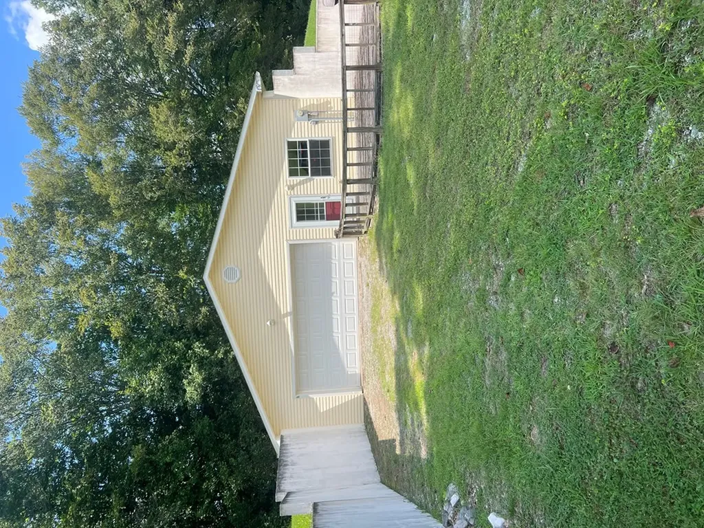 99 Means Lane Byrdstown TN 38549