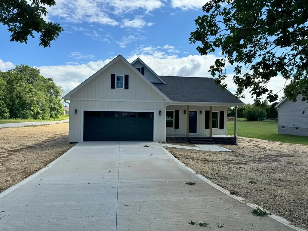 1635 Blackburn Fork Road Cookeville TN 38501