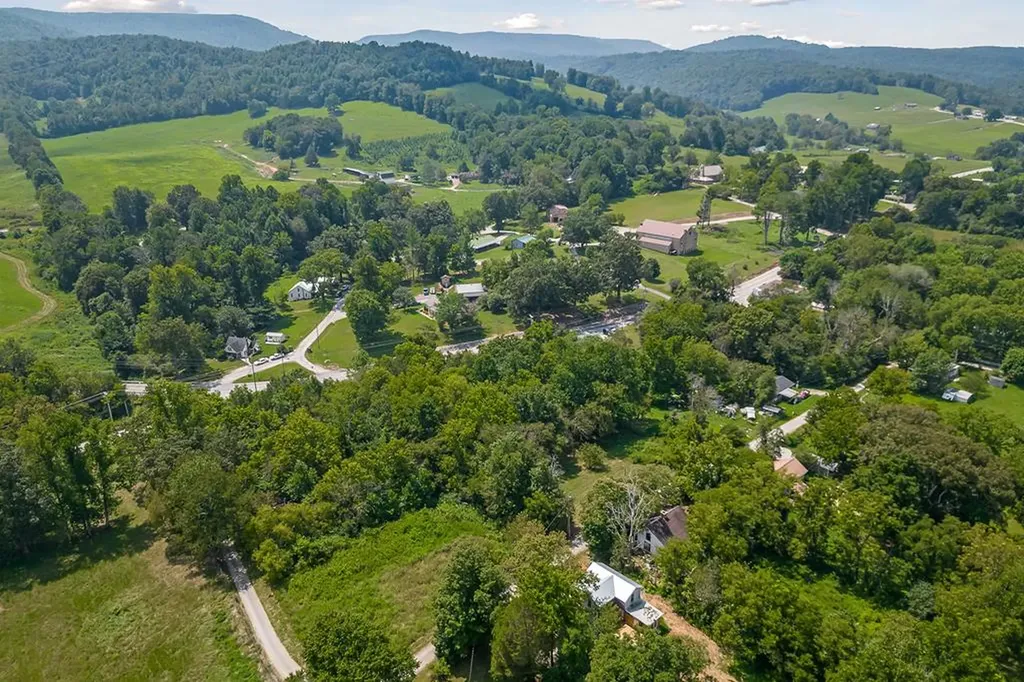 00 E Ferrell Road Alpine TN 38543