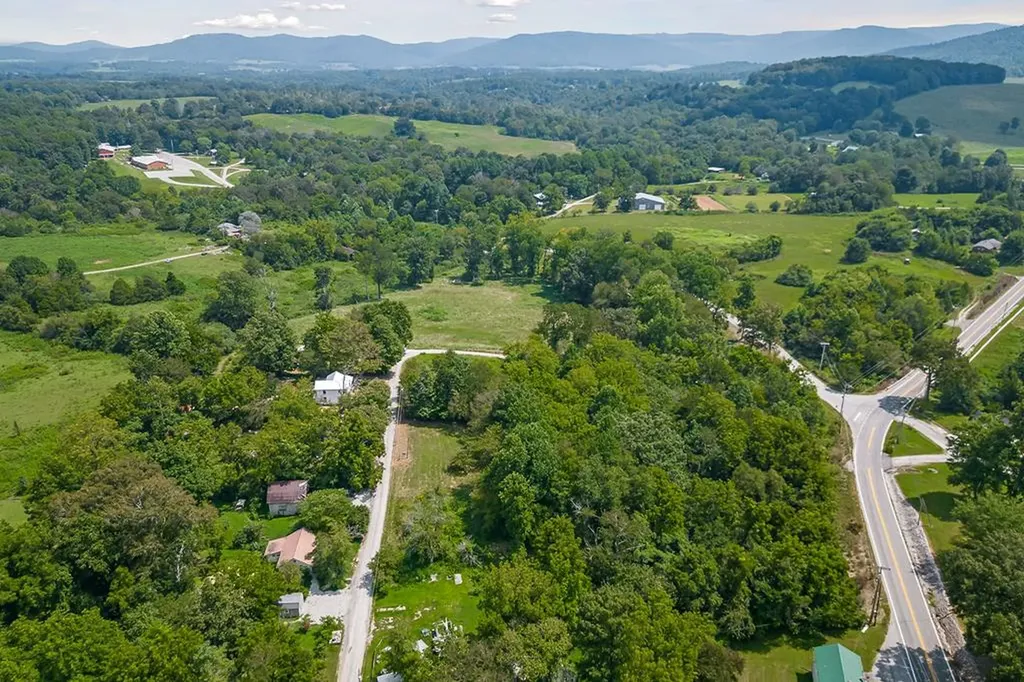 00 E Ferrell Road Alpine TN 38543