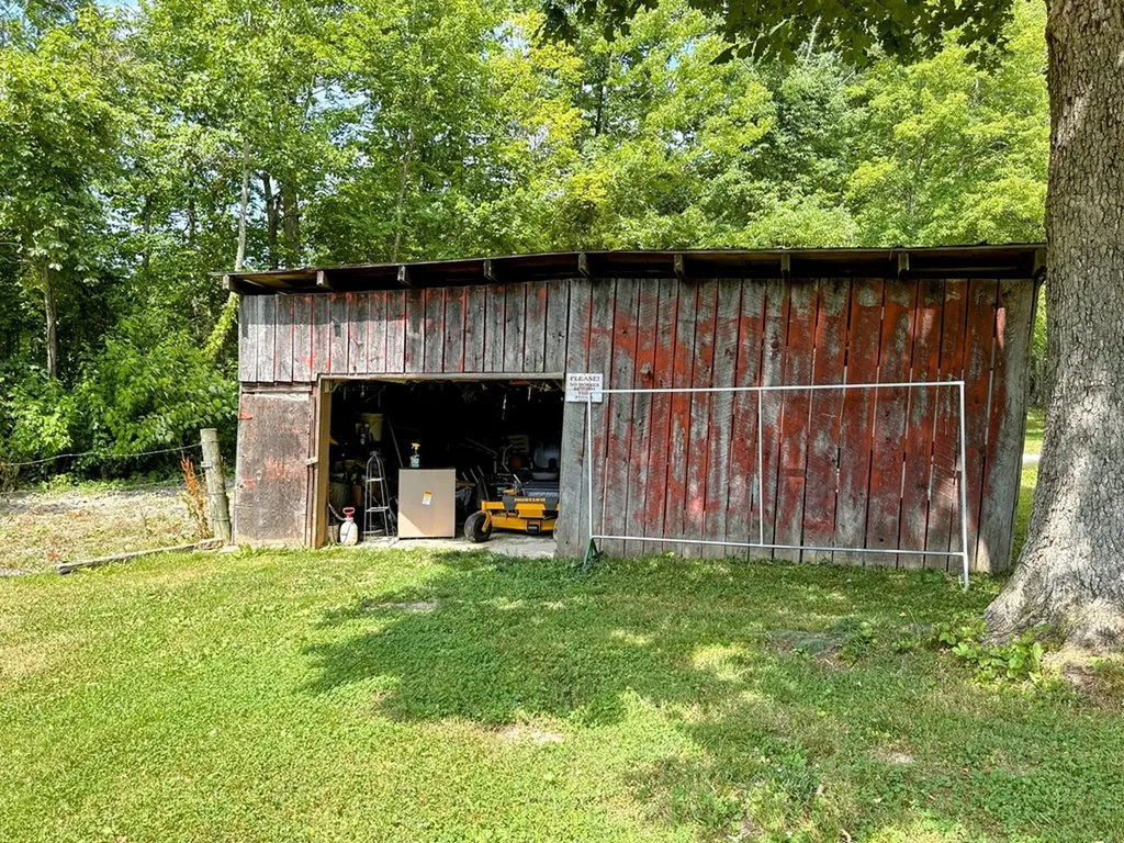 1065 Star Point Road Jamestown TN 38556