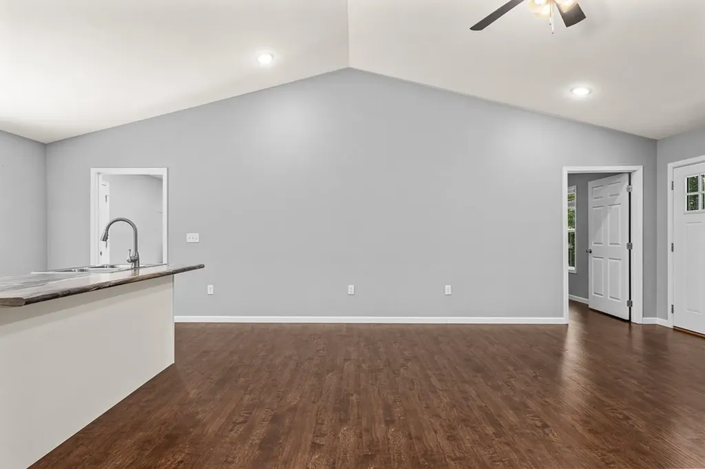 2037 Allardt Tinch Road Jamestown TN 38556
