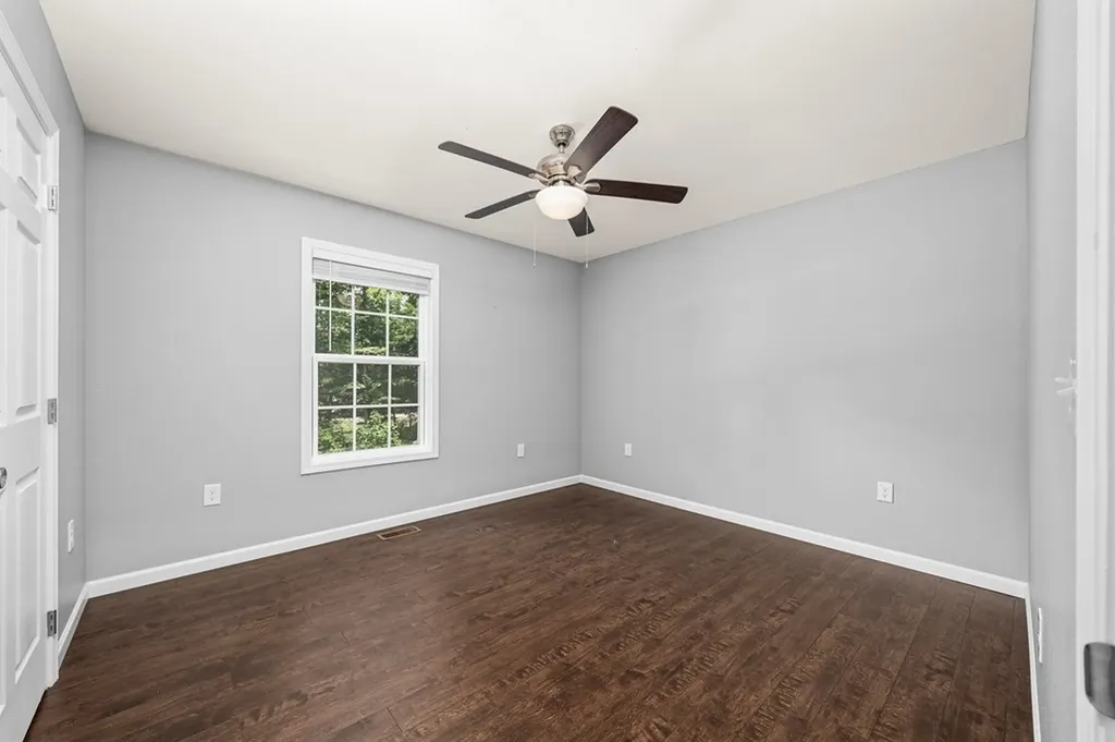 2037 Allardt Tinch Road Jamestown TN 38556