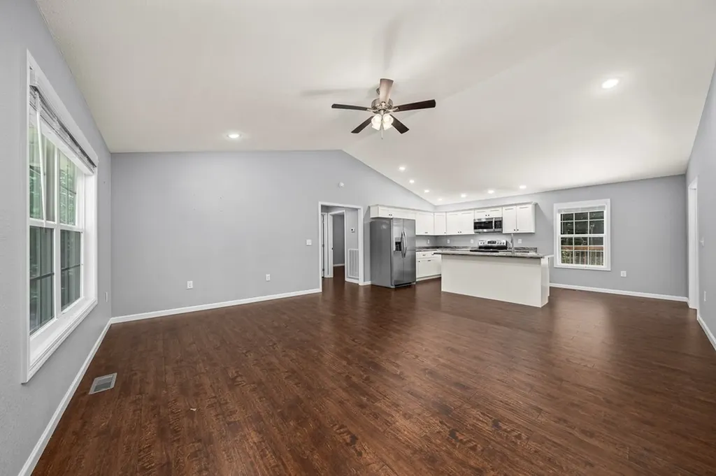 2037 Allardt Tinch Road Jamestown TN 38556