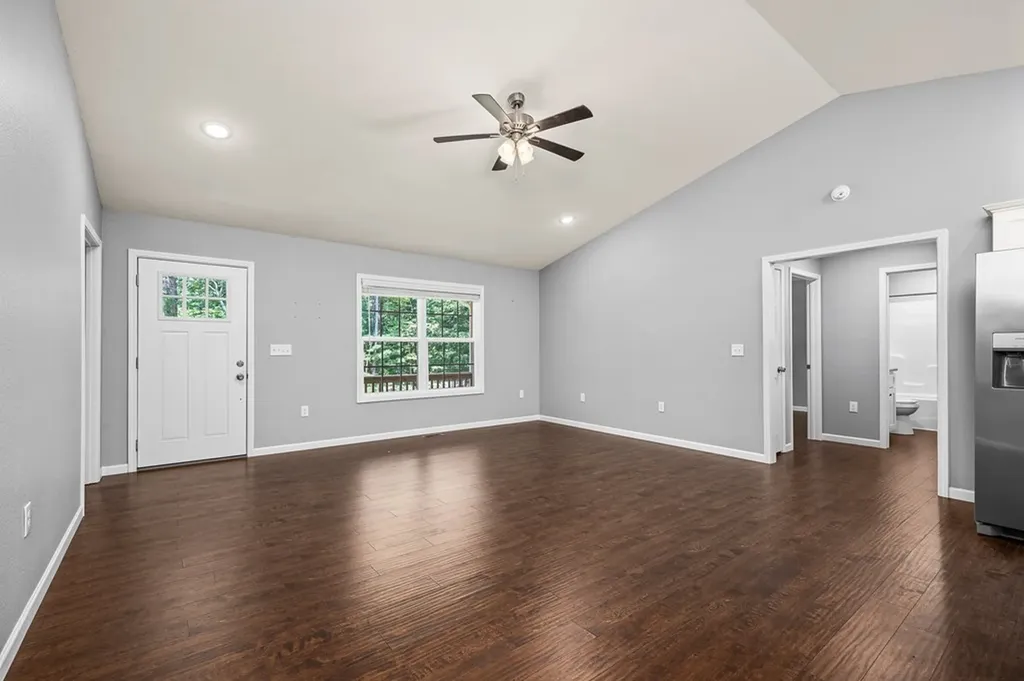 2037 Allardt Tinch Road Jamestown TN 38556