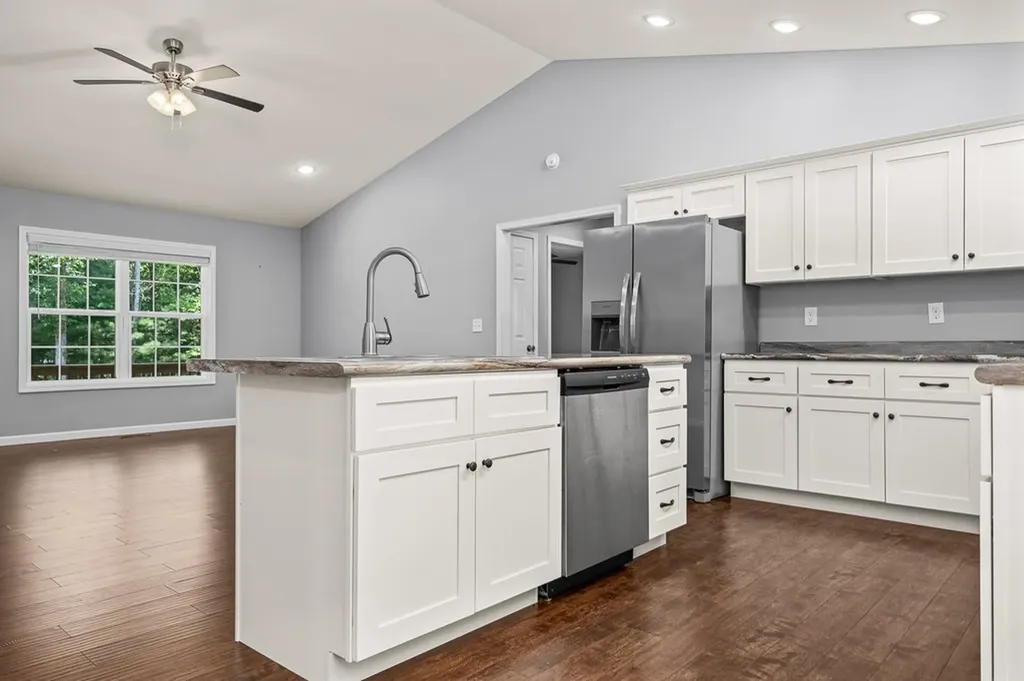 2037 Allardt Tinch Road Jamestown TN 38556