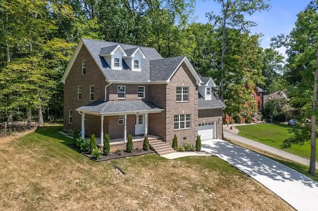 906 Franklin Court Cookeville TN 38506