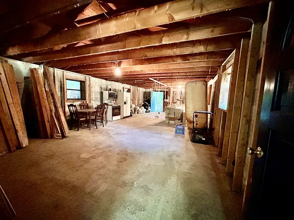 1191 Austin Lake Road Baxter TN 38544