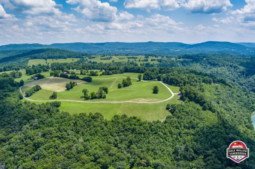 Tract 2 Amonett Circle Byrdstown TN 38549
