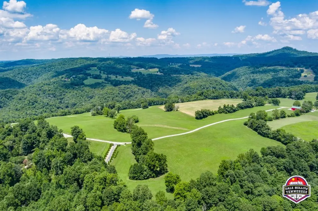 Tract 2 Amonett Circle Byrdstown TN 38549