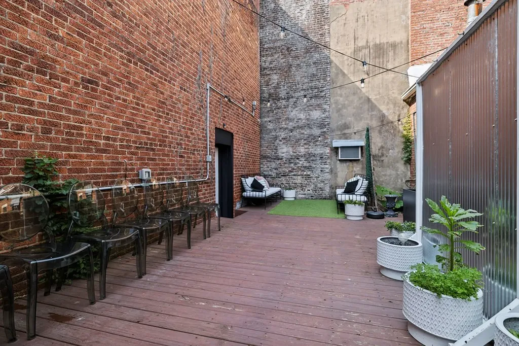 110 W Third Avenue Carthage TN 37030