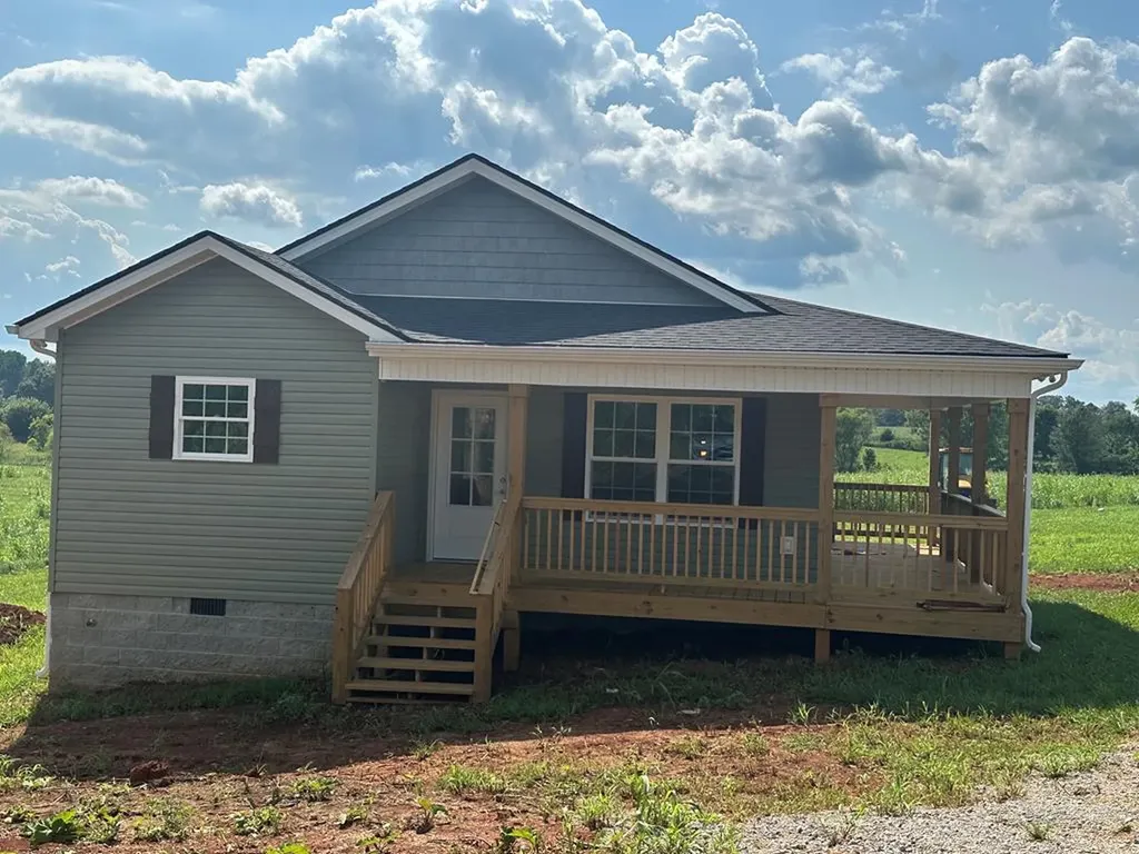 612 Black Oak Road Sparta TN 38583