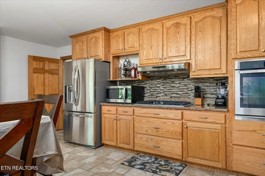 213 Indian Rock Trail Jamestown TN 38556