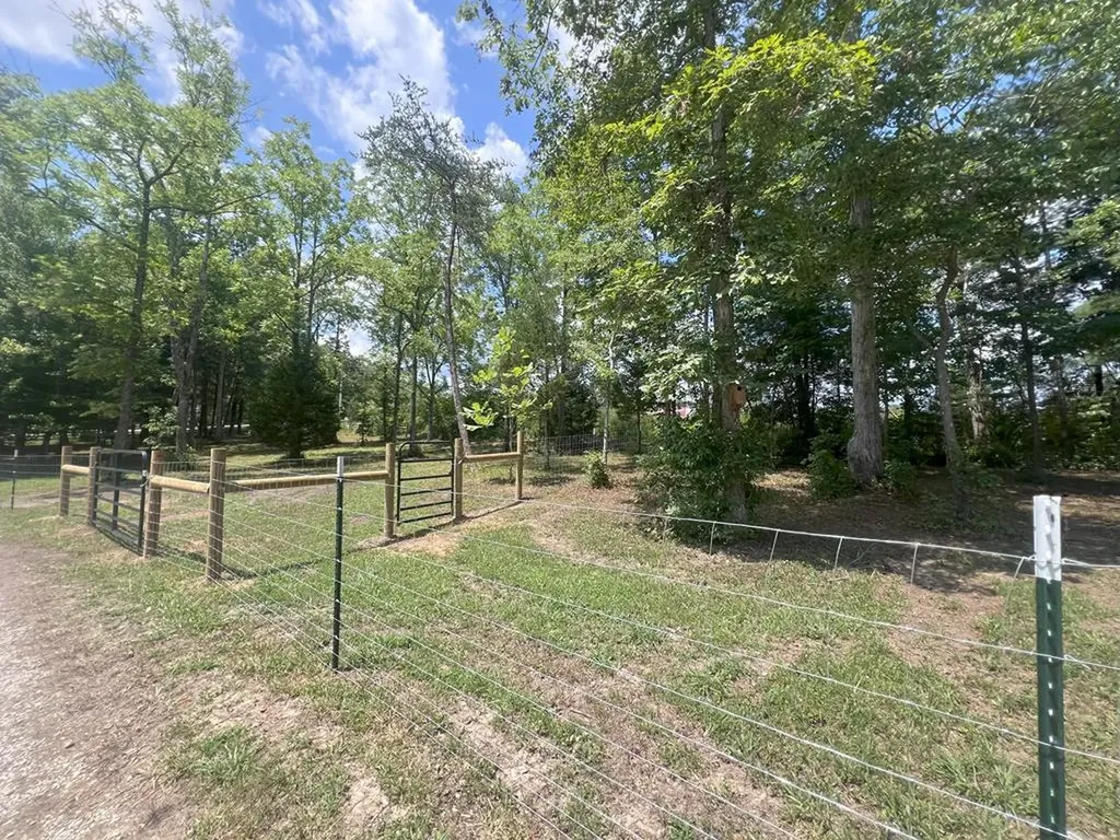 213 Indian Rock Trail Jamestown TN 38556