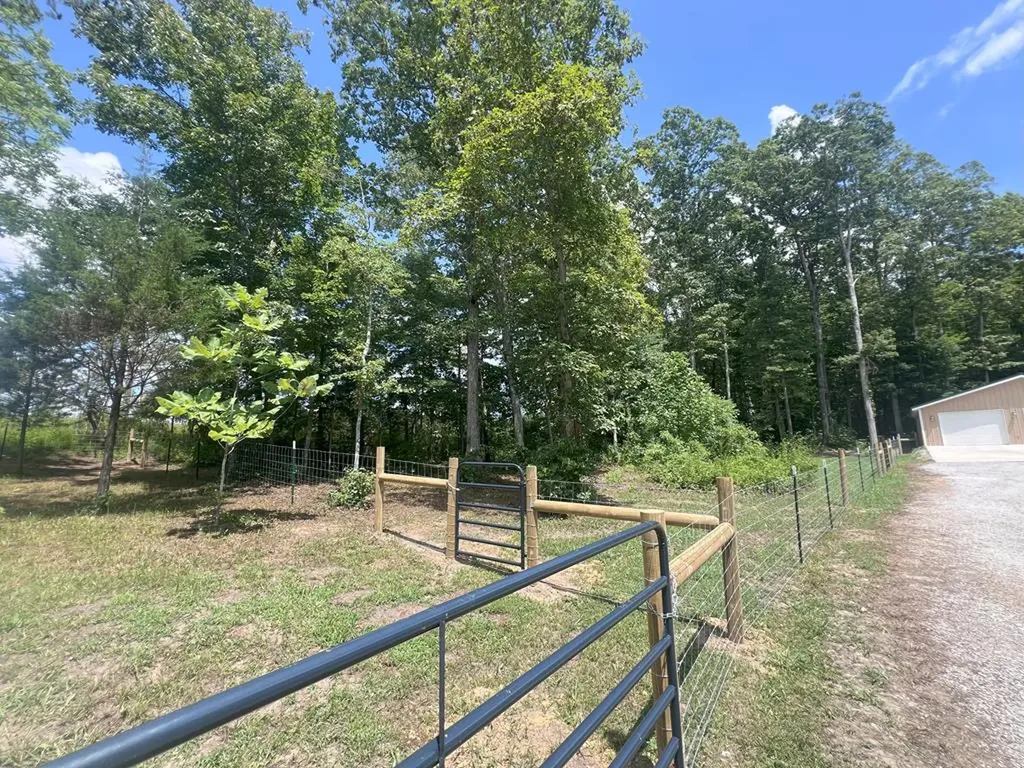 213 Indian Rock Trail Jamestown TN 38556