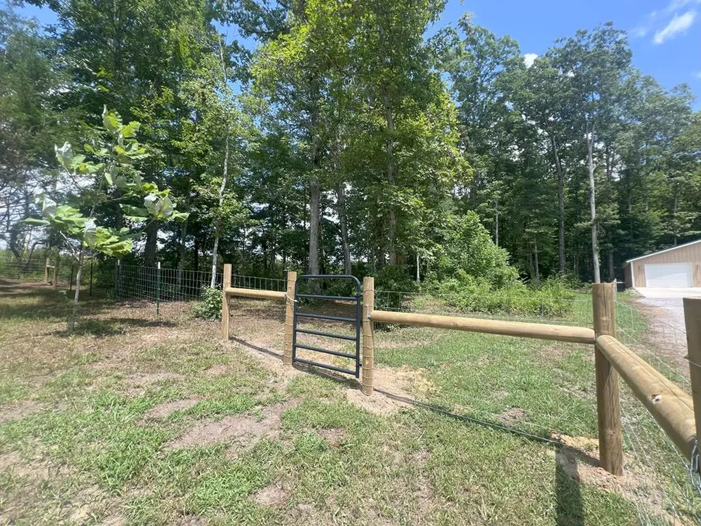 213 Indian Rock Trail Jamestown TN 38556