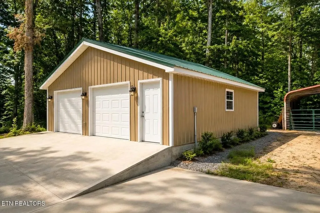 213 Indian Rock Trail Jamestown TN 38556