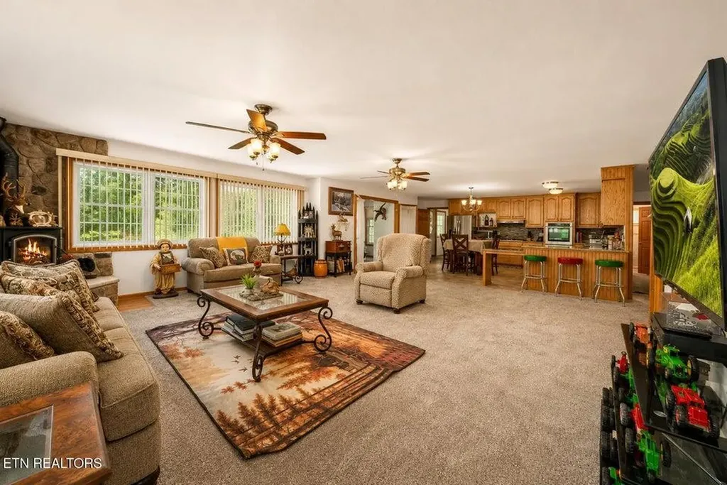 213 Indian Rock Trail Jamestown TN 38556