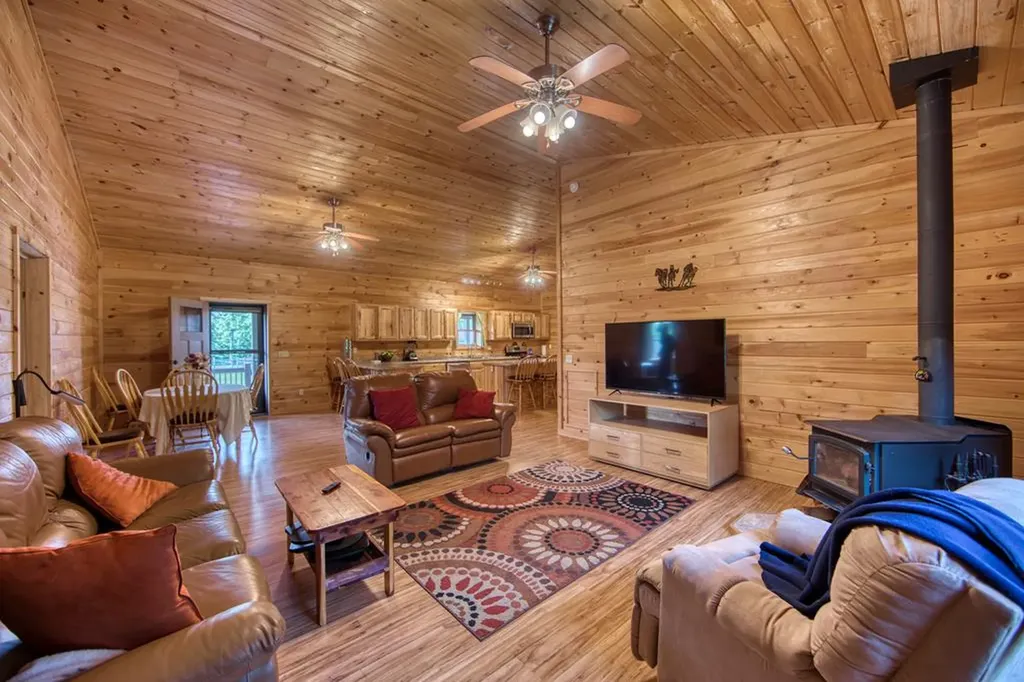 1240 Louvaine Road Jamestown TN 38556