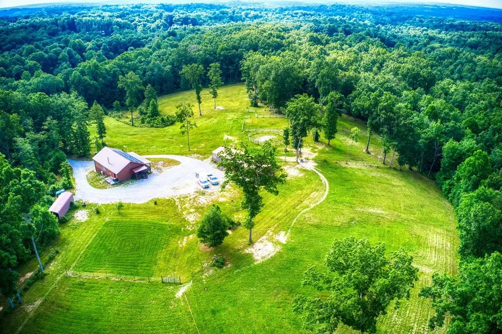 1240 Louvaine Road Jamestown TN 38556