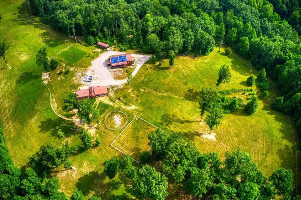 1240 Louvaine Road Jamestown TN 38556