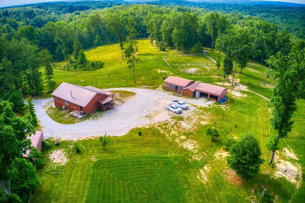 1240 Louvaine Road Jamestown TN 38556