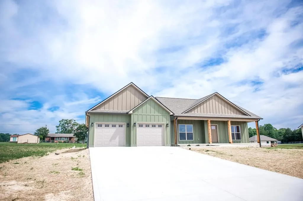 3885 Winter Haven Drive Cookeville TN 38501