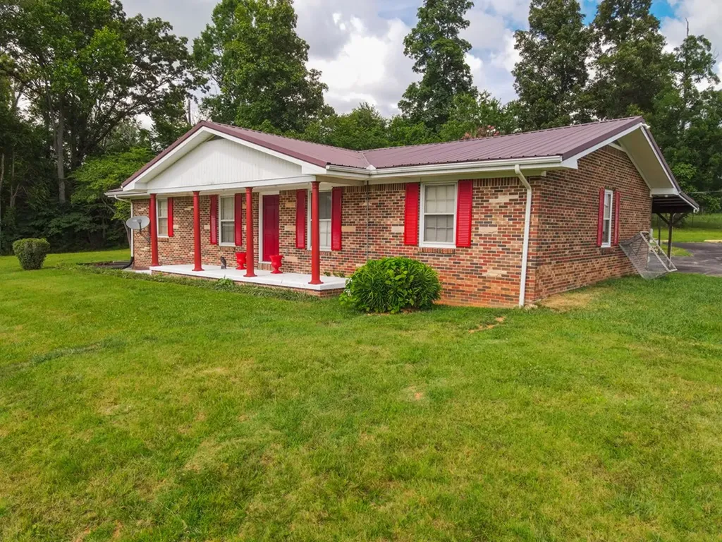 105 East Wilmouth Road Rickman TN 38580