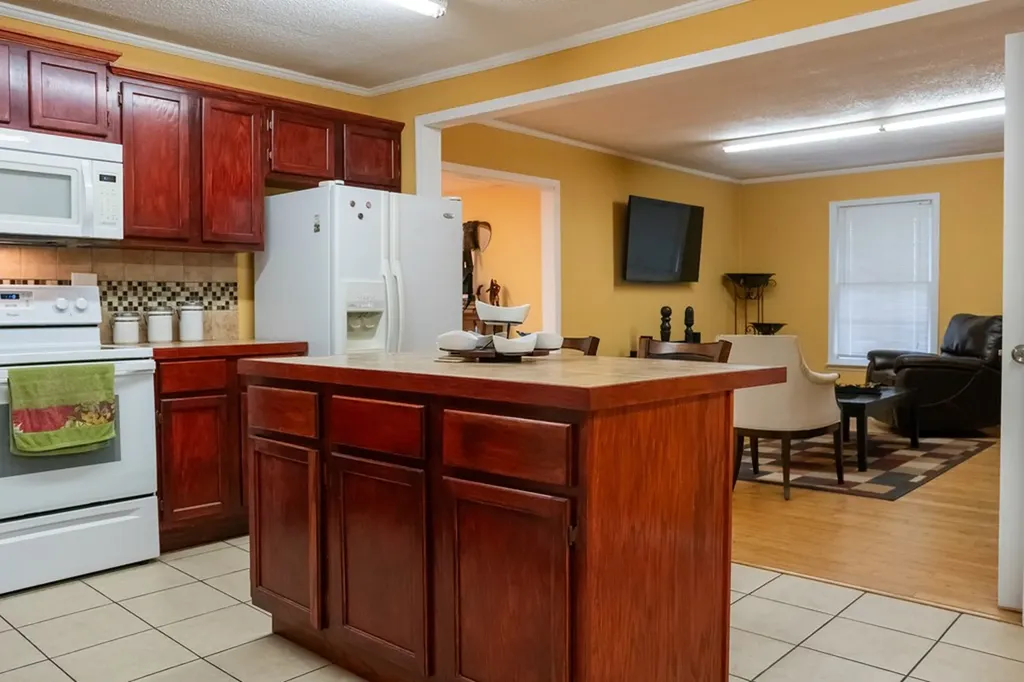 105 East Wilmouth Road Rickman TN 38580