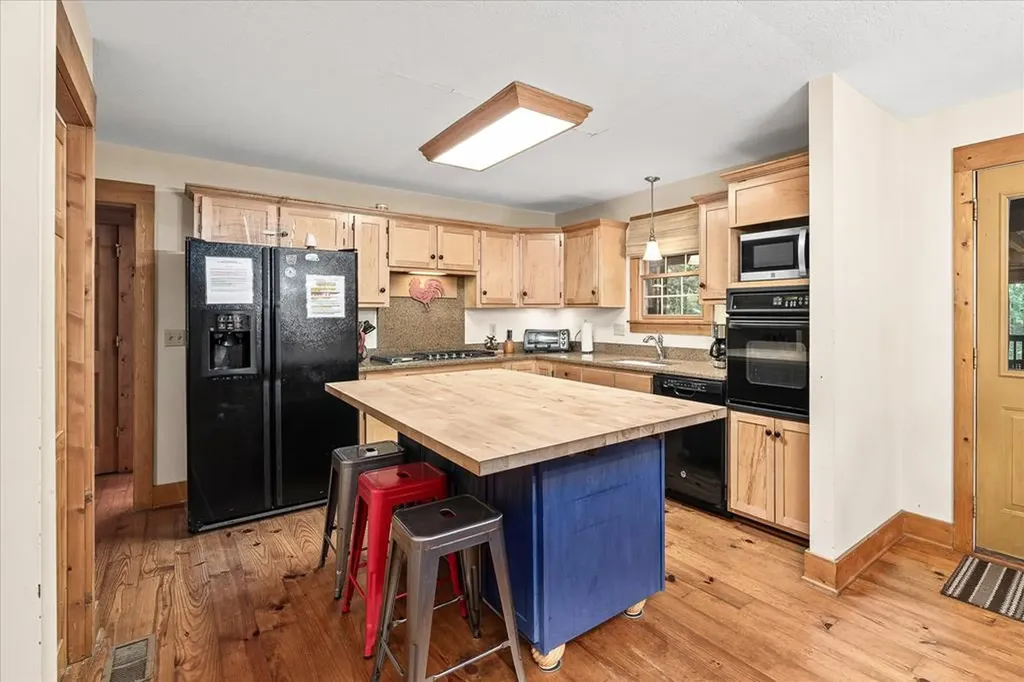 303 High Meadows Drive Spencer TN 38585