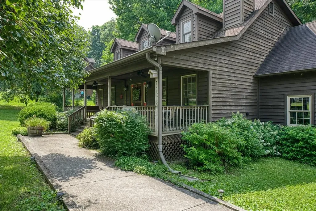 303 High Meadows Drive Spencer TN 38585