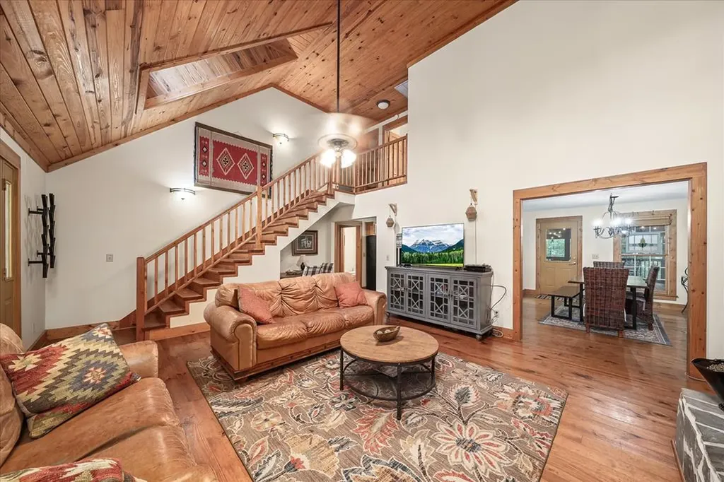 303 High Meadows Drive Spencer TN 38585