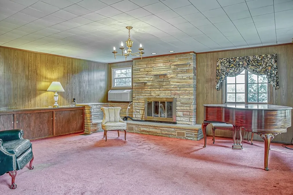 1452 Gainesboro Grade Cookeville TN 38501