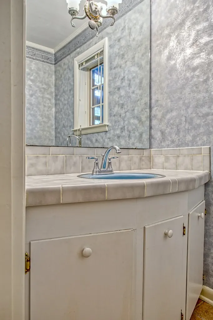 1452 Gainesboro Grade Cookeville TN 38501