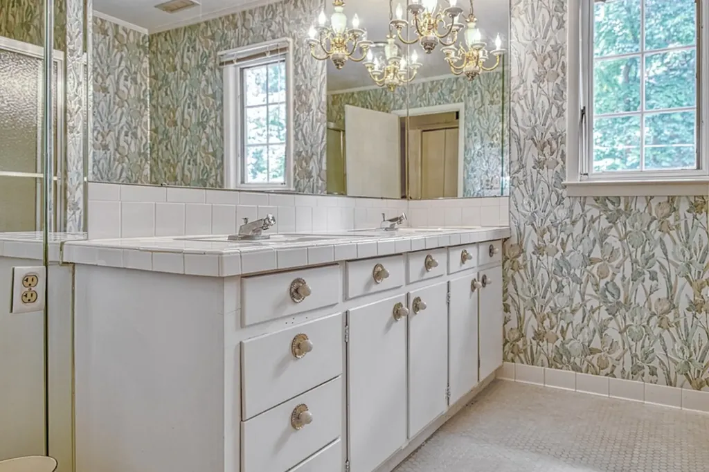 1452 Gainesboro Grade Cookeville TN 38501