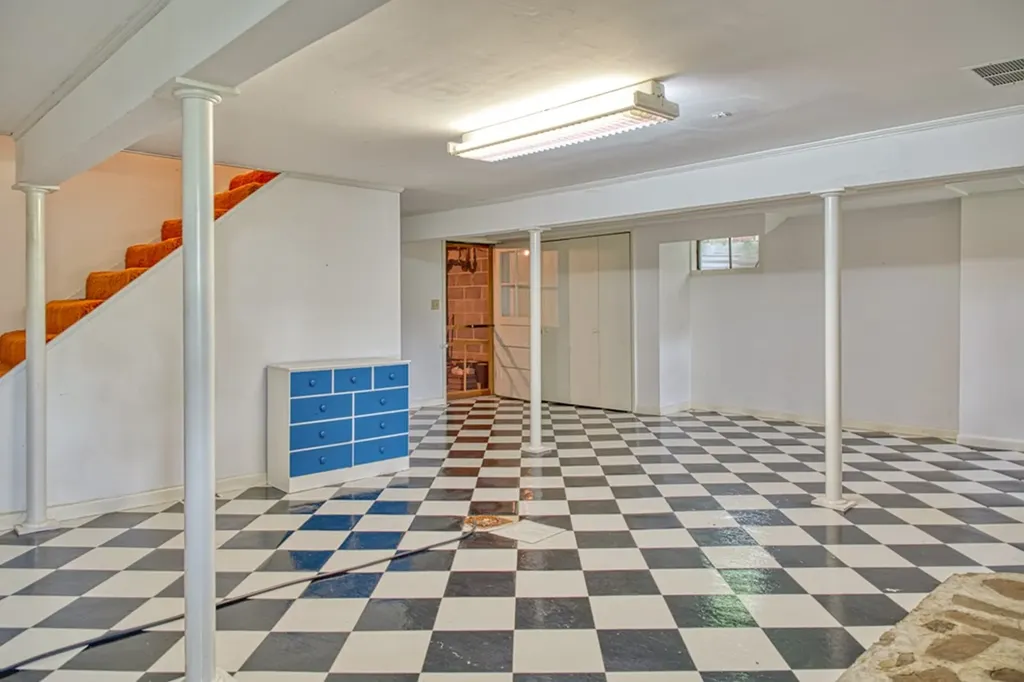 1452 Gainesboro Grade Cookeville TN 38501