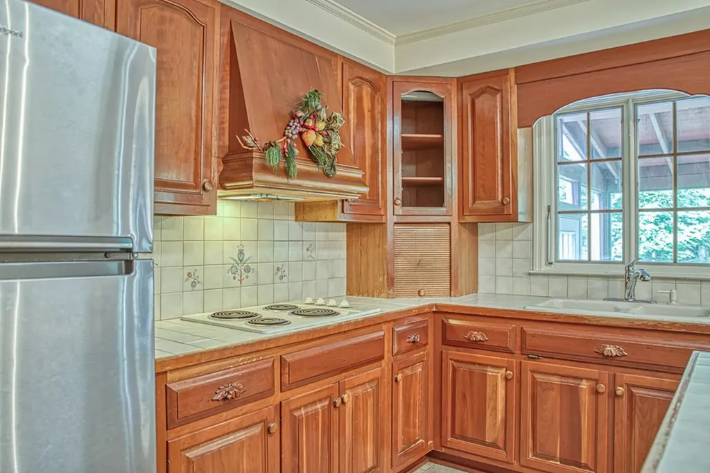 1452 Gainesboro Grade Cookeville TN 38501