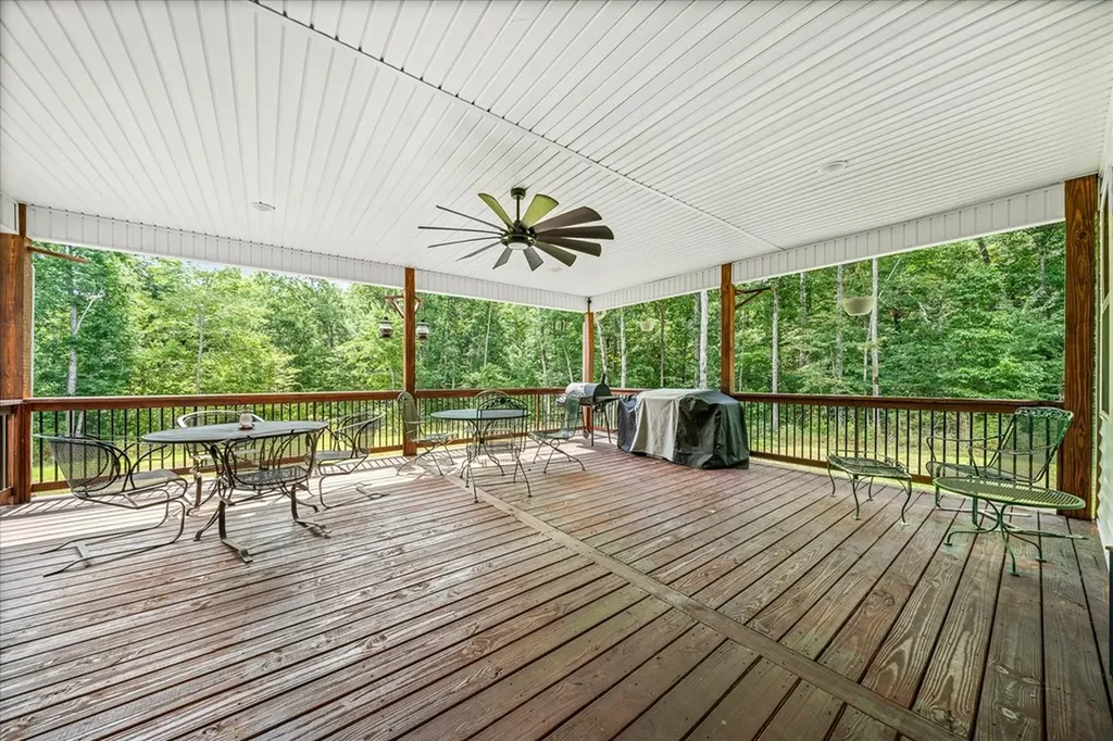 82 Isabela Lane Crossville TN 38572