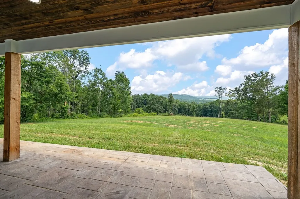 1100 Eastport Dock Road Monroe TN 38573