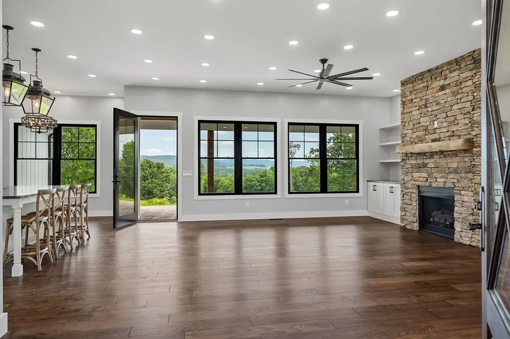 1100 Eastport Dock Road Monroe TN 38573